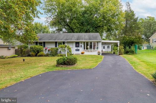 713 Mason Dr, WARMINSTER, PA, 18974-2705 | Card Image