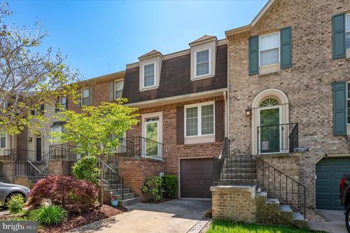 7958 Parkland Pl, FREDERICK, MD, 21701-9309 | Card Image