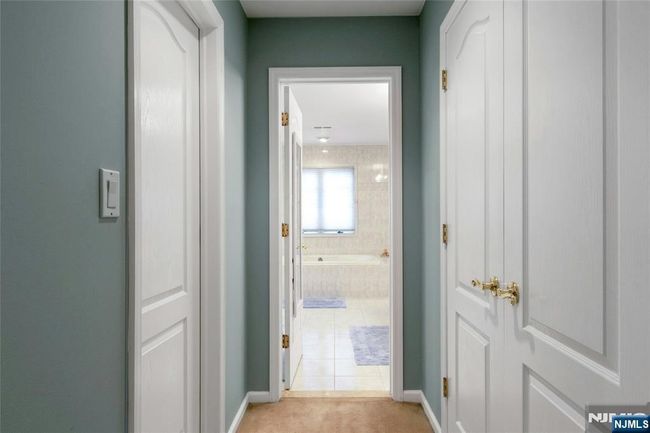549 Alosio Dr, House other with 4 bedrooms, 4 bathrooms and null parking in River Vale NJ | Image 17