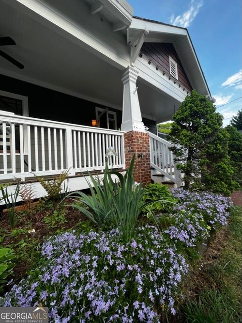 1527 Elleby Rd Se, Atlanta, GA, 30315-4409 | Card Image
