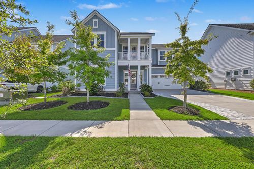 201 Helena Park Dr, Summerville, SC, 29486-0432 | Card Image