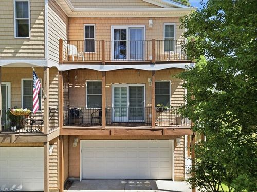 4620 Lake Dr, Virginia Beach, VA, 23455-1415 | Card Image
