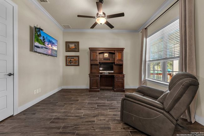663 Private Road 1712, House other with 3 bedrooms, 3 bathrooms and null parking in Mico TX | Image 22