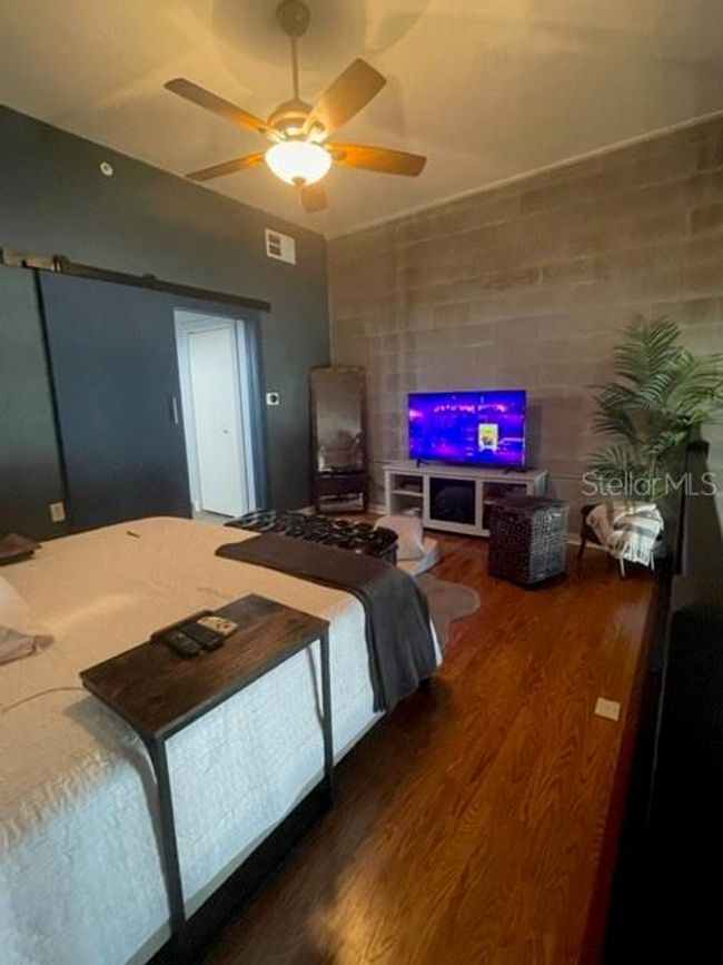 UNIT-27 - 2001 E 2 Nd Ave, Condo with 1 bedrooms, 2 bathrooms and null parking in TAMPA FL | Image 38