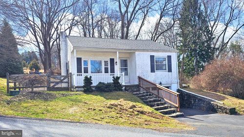 2234 Silver Creek Rd, HELLERTOWN, PA, 18055-2013 | Card Image