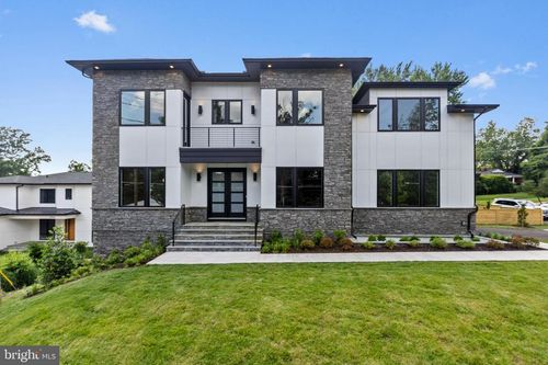 6511 Ivy Hill Dr, MCLEAN, VA, 22101-5203 | Card Image