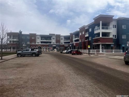 p89-412 Willowgrove Sq, Saskatoon, SK, S7W0T4 | Card Image
