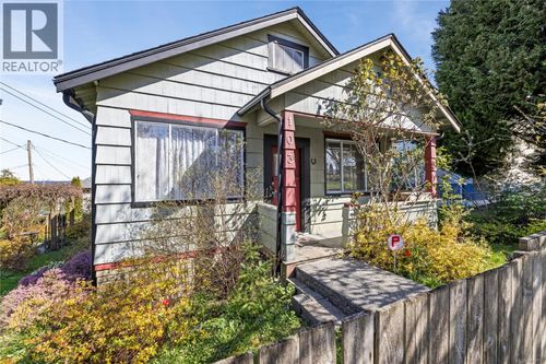 103 Haliburton Street, Nanaimo, BC, V9R4V9 | Card Image