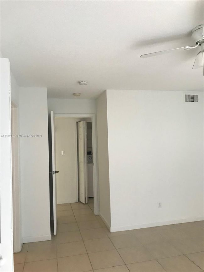 APT-1110 - 805 Riverside Dr, Condo with 2 bedrooms, 2 bathrooms and null parking in Coral Springs FL | Image 17