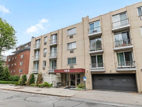 apt-3c-123 Sewall Ave, Brookline, MA, 02446-5342 | Card Image