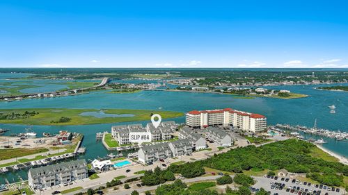 27-inlet-cove-200 Olde Towne Yacht Club Drive, Morehead City, NC, 28557 | Card Image