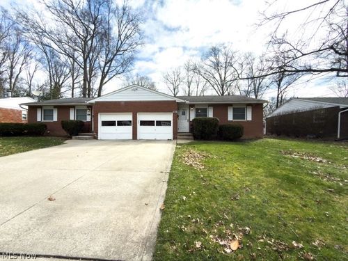 3853-3857 Seneca Street, Stow, OH, 44224 | Card Image