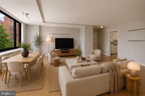 742-1021 Arlington Blvd, ARLINGTON, VA, 22209-2216 | Card Image