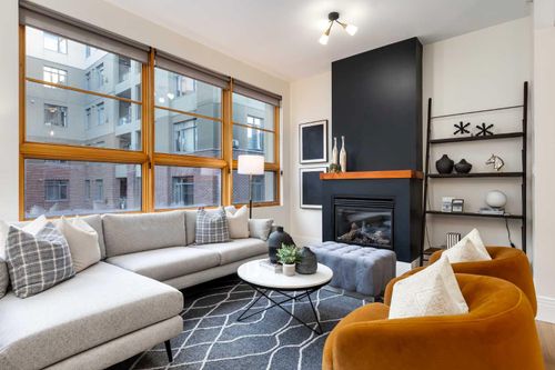 7-177 9 St Ne, Calgary, AB, T2E9E5 | Card Image