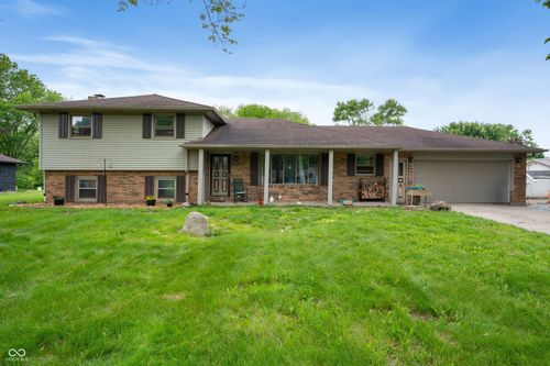 5631 N Olivia Dr, Alexandria, IN, 46001-8605 | Card Image