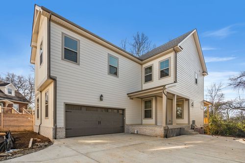 3195 Doak Ave, Nashville, TN, 37218-3203 | Card Image