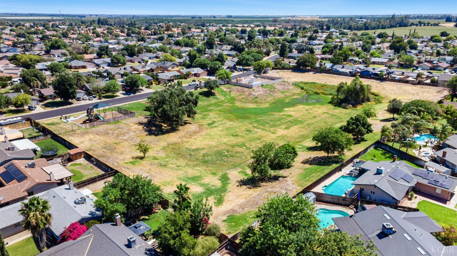 Residential in Hanford 5