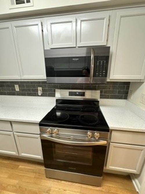 4-2118 Acklen Ave, Nashville, TN, 37212-3531 | Card Image