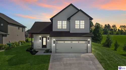 801 Thorndale Way, Elizabethtown, KY, 42701-6495 | Card Image
