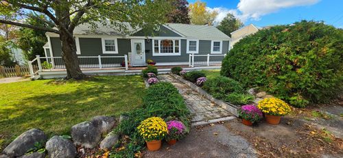 87 Ledgebrook Rd, Weymouth, MA, 02190-3235 | Card Image