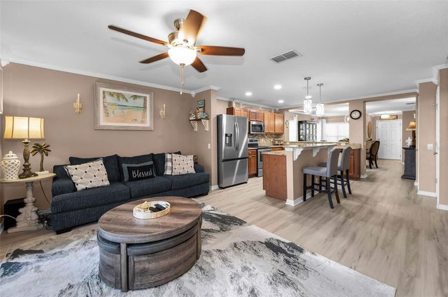 Living Room | Image 17