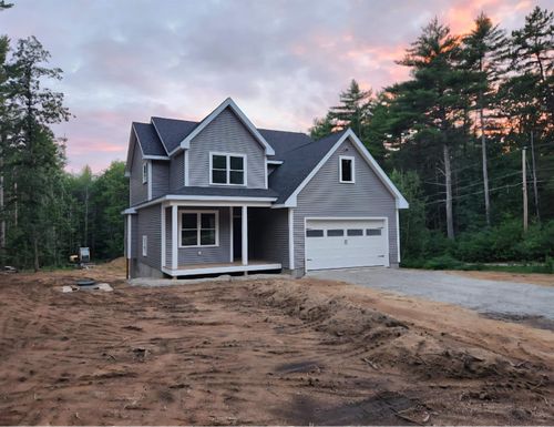 18 Lee Road, Barrington, NH, 03825 | Card Image