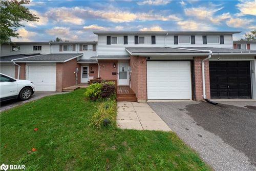 41 Barrett Cres, Barrie, ON, L4N5A4 | Card Image