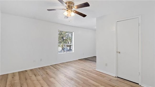 Bedroom | Image 10
