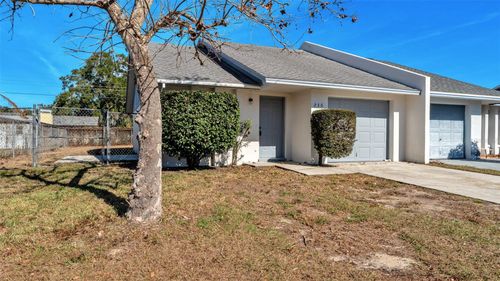 236 Village Crest Ct, LAKELAND, FL, 33809-4151 | Card Image