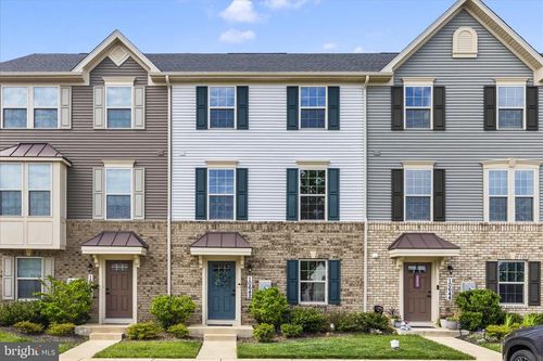 10642 Saponi Dr, NEW MARKET, MD, 21774-6892 | Card Image