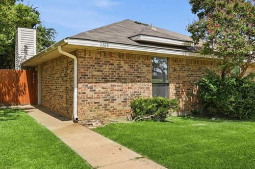 2308 Carol Good Ln, Carrollton, TX, 75006-1741 | Card Image