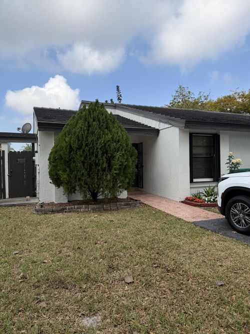 15022 Sw 127th Pl, Miami, FL, 33186-6332 | Card Image