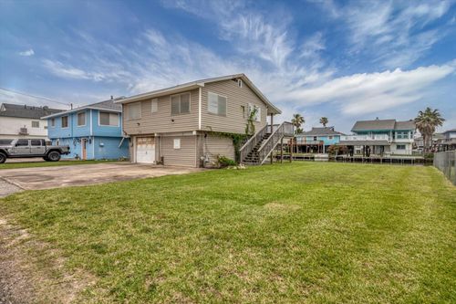 457 Pompano St, Bayou Vista, TX, 77563-2612 | Card Image