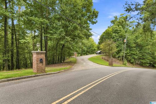25-4029 River View Dr, Vestavia, AL, 35243-4713 | Card Image