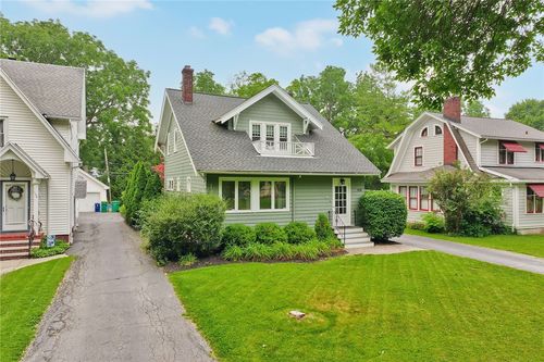 150 Eastland Avenue, Brighton, NY, 14618 | Card Image