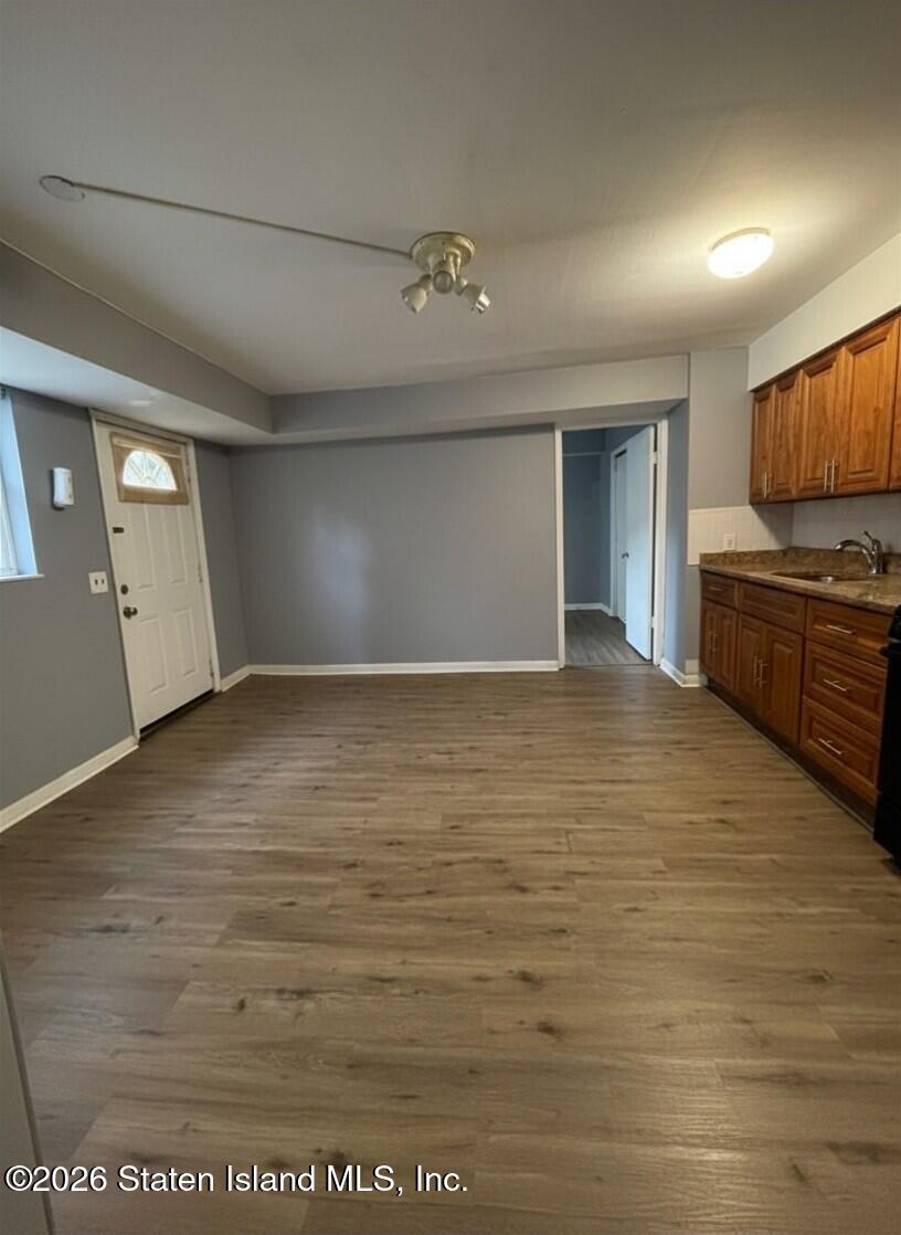 Residential Lease in Staten Island