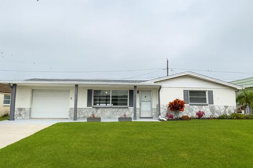 5027 Manor Dr, NEW PORT RICHEY, FL, 34652-6129 | Card Image