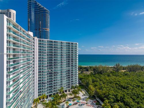 1623-100 Bayview Dr, Sunny Isles Beach, FL, 33160-4781 | Card Image
