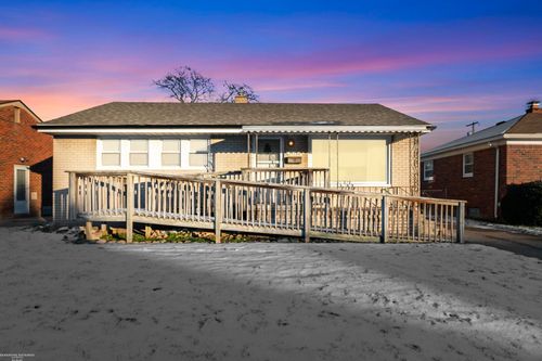 25534 Normandy St, Roseville, MI, 48066-3910 | Card Image