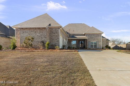 615 Crossvine Rdg, Madison, MS, 39110-2307 | Card Image