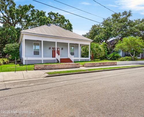 617 Woodward Ave, Gulfport, MS, 39501-1342 | Card Image