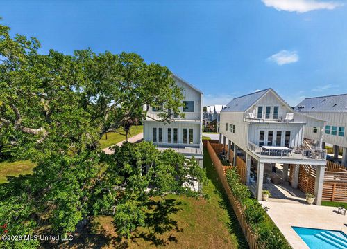 26478 W Beach Boulevard, Pass Christian, MS, 39571 | Card Image