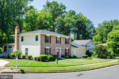 7007 Barnacle Pl, BURKE, VA, 22015-4402 | Card Image