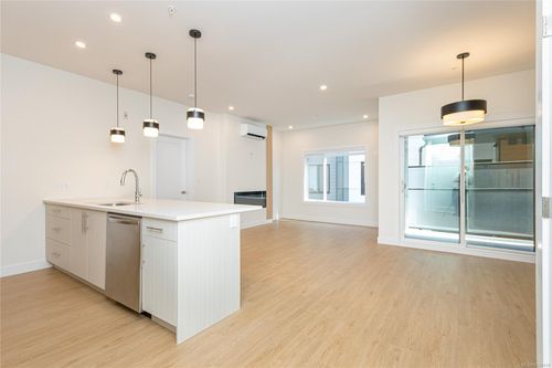 403-918 Jenkins Ave, Langford, BC, V9B2N7 | Card Image