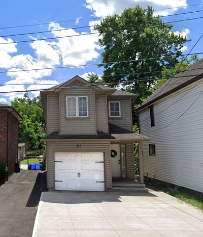 216 Burlington St E, House other with 3 bedrooms, 4 bathrooms and 1 parking in Hamilton ON | Image 1