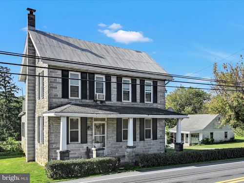 2135 Heidelberg Ave, NEWMANSTOWN, PA, 17073-7029 | Card Image