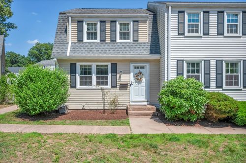 10-10 Redbud Ln, Glastonbury, CT, 06033-1222 | Card Image