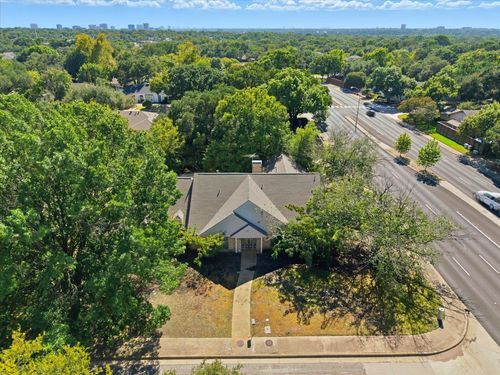 7008 Town Bluff Dr, Dallas, TX, 75248-5524 | Card Image