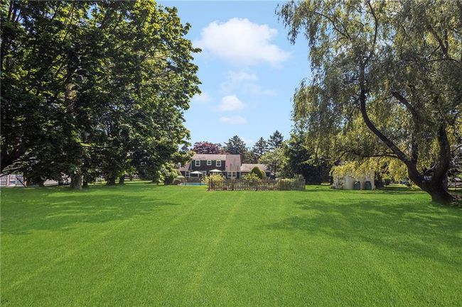 569 Turner Rd, Home with 4 bedrooms, 3 bathrooms and 6 parking in Middletown RI | Image 42