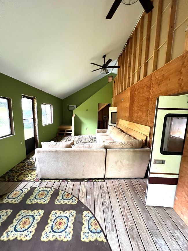 UNIT-42 - 25 Route 197, Home with 2 bedrooms, 1 bathrooms and 2 parking in Woodstock CT | Image 7